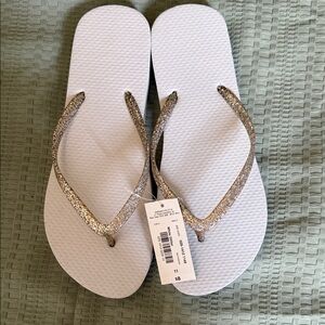 🌹 - 4/$30 Stylish White and Gold Flip Flops